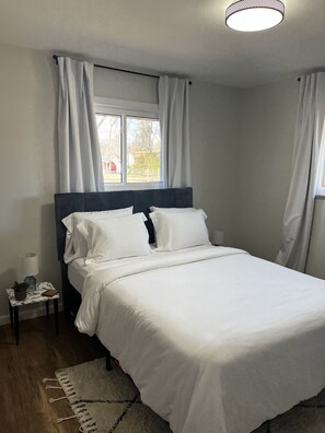 3 soverom, strykejern/-brett, wi-fi (inkludert) og sengetøy