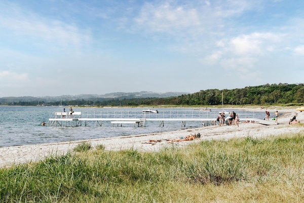 Vlak bij het strand, vissen
