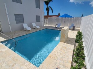 Piscine extérieure
