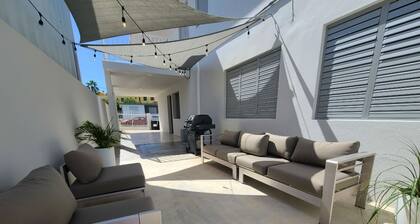 Family friendly house w/private pool 10 minute walk to Boqueron