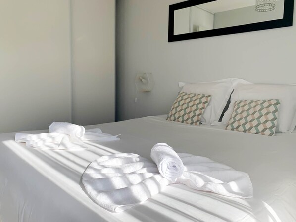 1 camera, ferro/asse da stiro, Wi-Fi gratuito, lenzuola