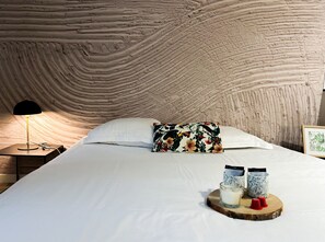 Wifi gratis y ropa de cama 