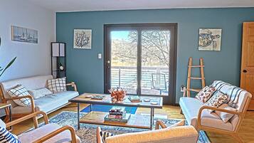 Smart TV, video games