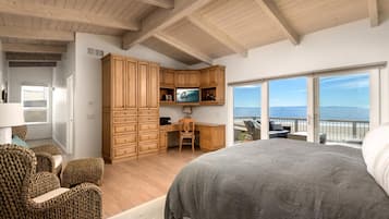 4 chambres, bureau, fer et planche Ă  repasser, lit parapluie