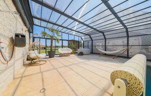 Terrace/patio - Luxury loft with heated indoor pool, Jacuzzi and sauna (Léglantiers)