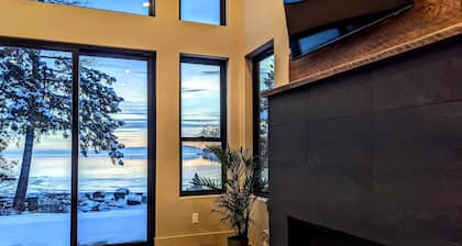 Skipping Stone Lake House, Skipping Stone Lake House