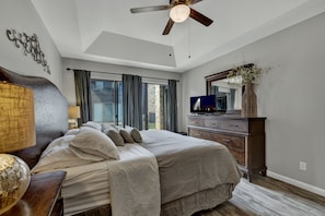 2 bedrooms, iron/ironing board, travel crib, free WiFi
