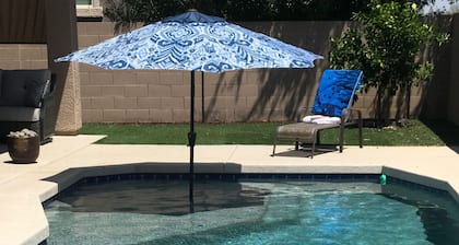 Spacious Open Concept w/pool for Spring Training, golf and leisure!!