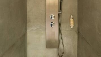 Hair dryer