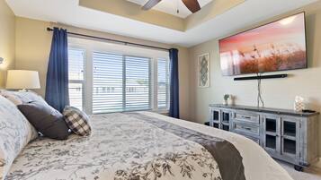 6 bedrooms, iron/ironing board, travel cot, free WiFi
