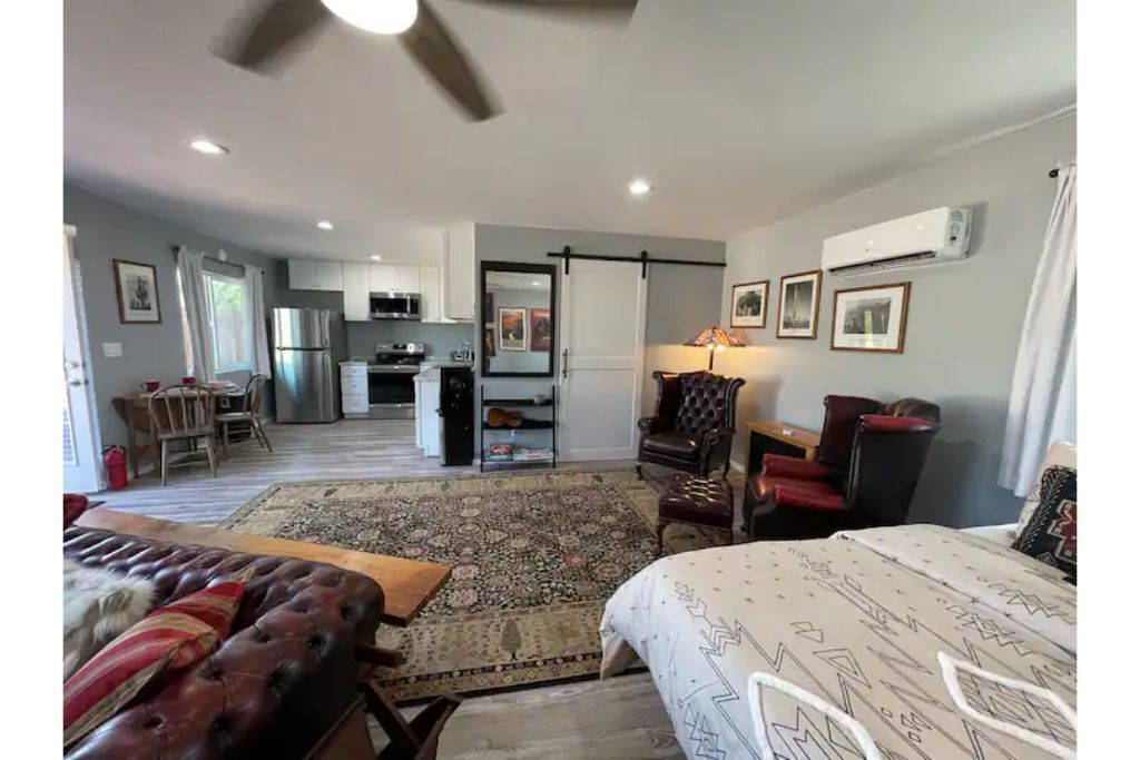 Dry County Cozy Cottage - near the Grand Canyon