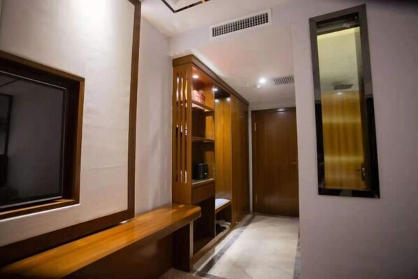 Interior - Jingan Haoting Hotel (Gengma)