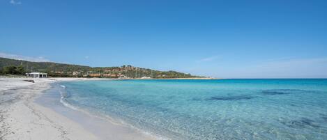 Playa en los alrededores