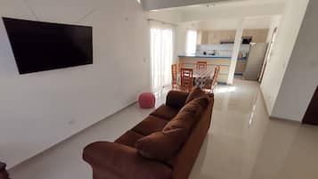 Télévision à écran plat