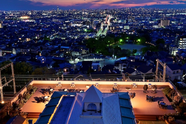 Habitación superior, no fumadores, vistas a la ciudad (Japanese Style with night view) | Vistas a la ciudad