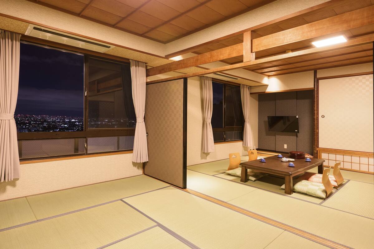 Habitación de estilo japonés, no fumadores (Yume no Sato, Night View Side) | Caja fuerte, cortinas opacas, ropa de cama