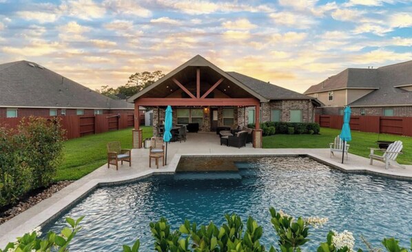 Ulkouima-allas, lämmitetty uima-allas