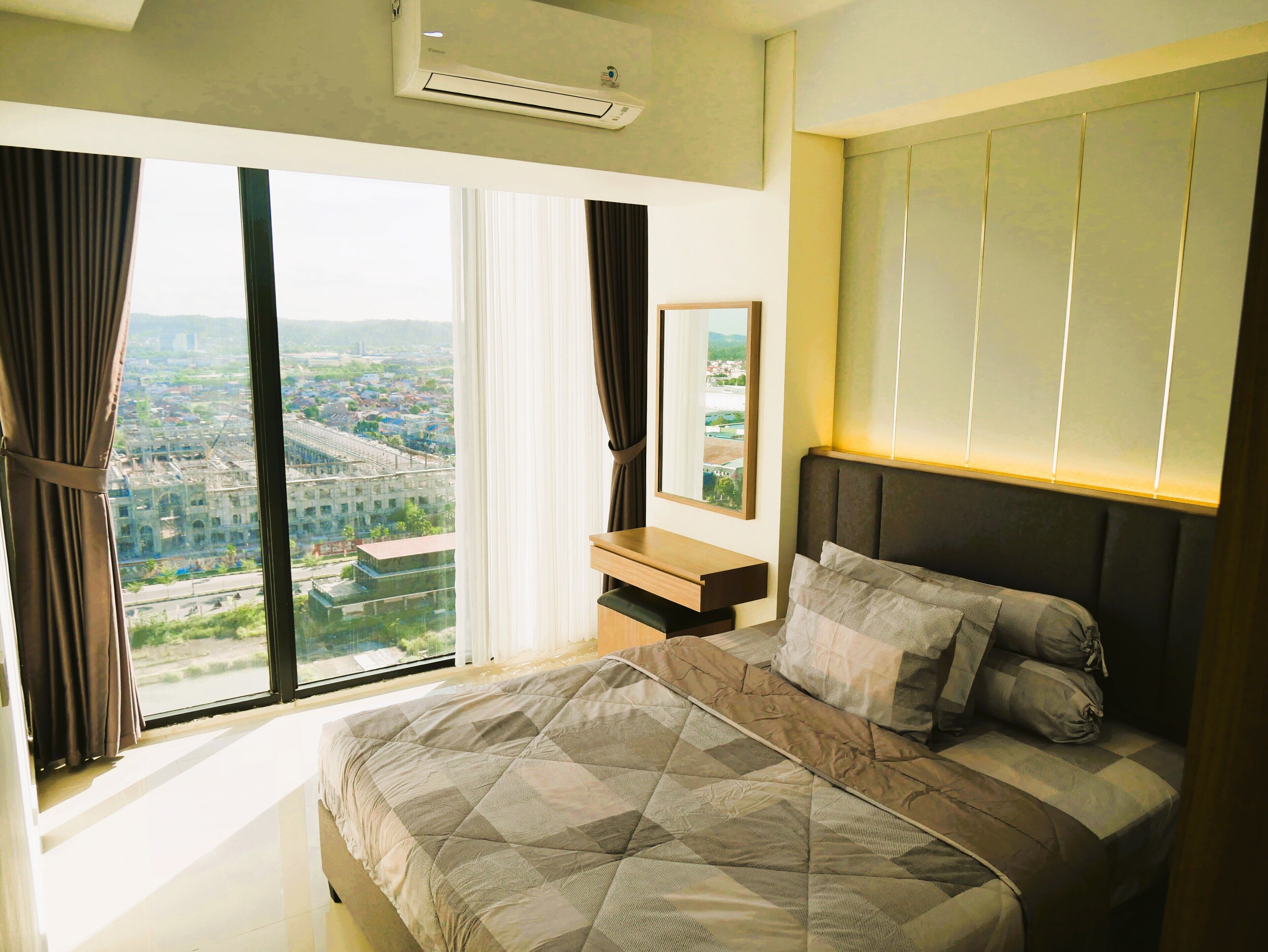 Enkeltrom – design, 1 soverom | Individuelt dekorert, individuelt innredet og skrivebord for bærbar PC