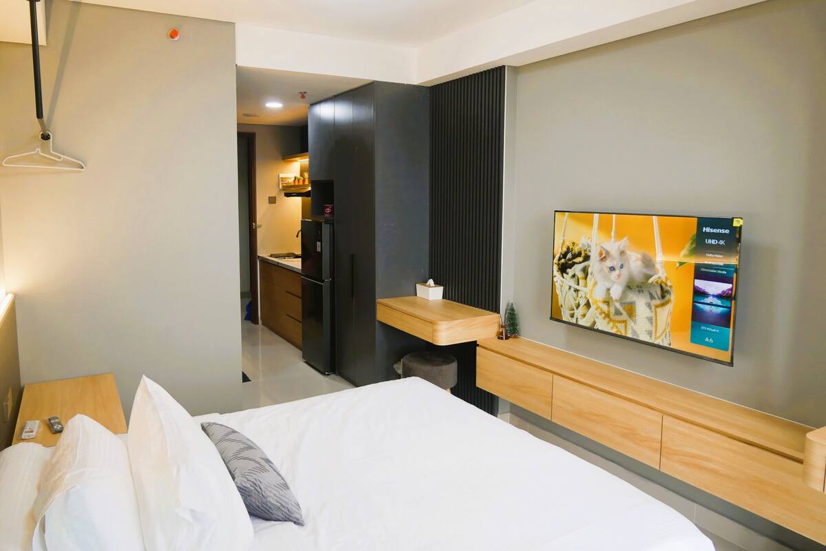 Exclusieve studio, 1 kingsize bed, niet-roken | Individueel gedecoreerd, individueel gemeubileerd, een laptopwerkplek