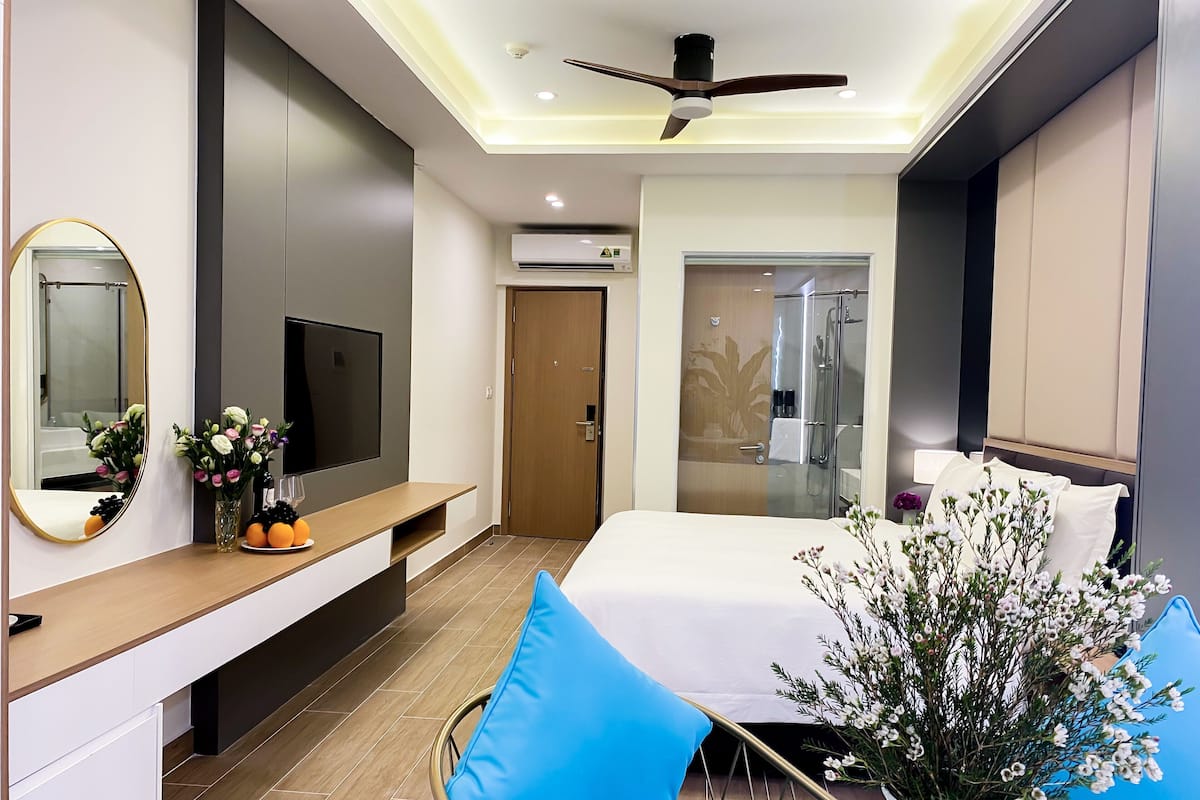 Ropa de cama de alta calidad y minibar