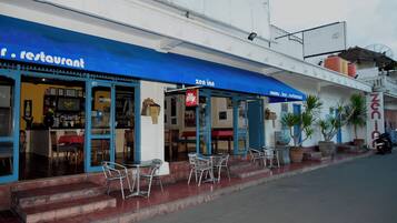 Fachada da propriedade