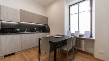 Appartamento, 1 camera da letto, cucina, vista montagna | Cucina privata