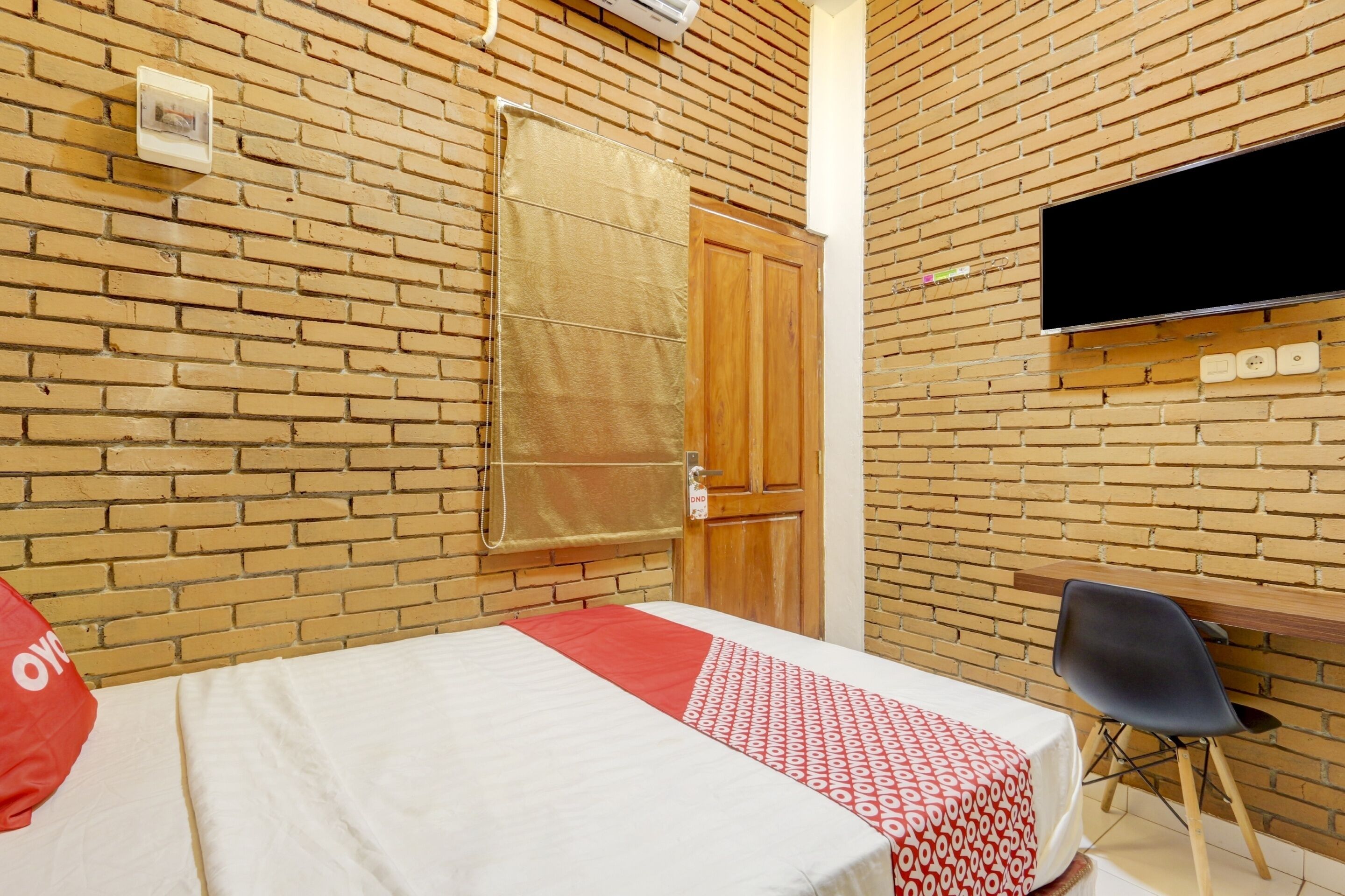 Wi-Fi gratuit, draps fournis