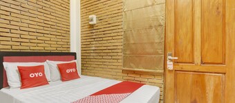 三寶壟坎德里 D Kost 飯店  