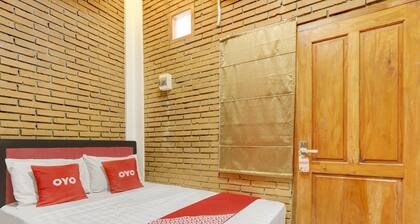 Hotel O D Kost In Kandri Semarang