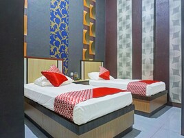 Quarto duplo luxo | 1 quarto, escrivaninha, Wi-Fi de cortesia, roupa de cama