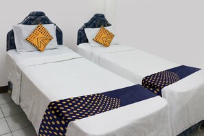 Bureau, Wi-Fi gratuit, draps fournis