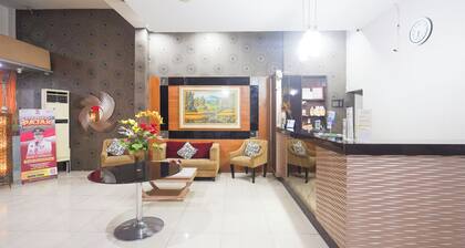 Collection O Losari Near Pantai Losari Formerly Hotel Grand Populer