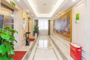 Interior - Vienna Hotel (Pingle Bus Station) (Pingle)