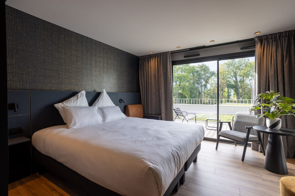 Superior kamer | 1 slaapkamer, pillowtop-bedden, een kluis op de kamer
