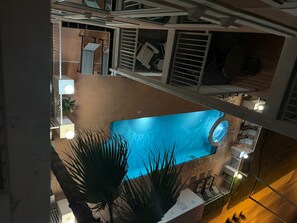 Apartment, 1 Schlafzimmer, Balkon, Stadtblick | Pool | Außenpool