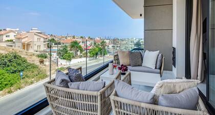 Sanders Elgio Limassol - Full Building