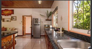 Zimmer, 2 Schlafzimmer, Raucher, Balkon | Innenbereich