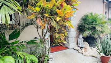 Room, 2 Bedrooms, Smoking, Balcony | Property grounds