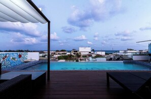 Apartment, 2 Bedrooms, Accessible | Pool | Outdoor pool