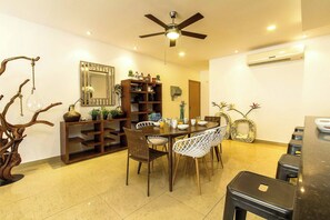 Apartamento, 2 habitaciones, accesible para personas con discapacidad | Restauración
