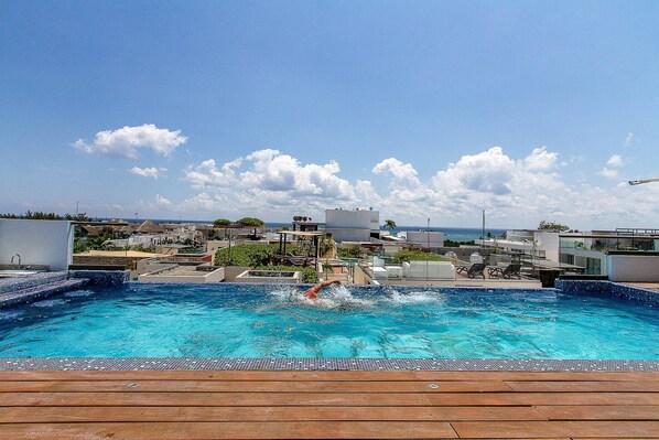 Appartement, 2 slaapkamers, toegankelijk voor mindervaliden | Zwembad | Een buitenzwembad