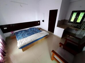 Studio, 1 Bedroom, Smoking, Balcony | 1 bedroom