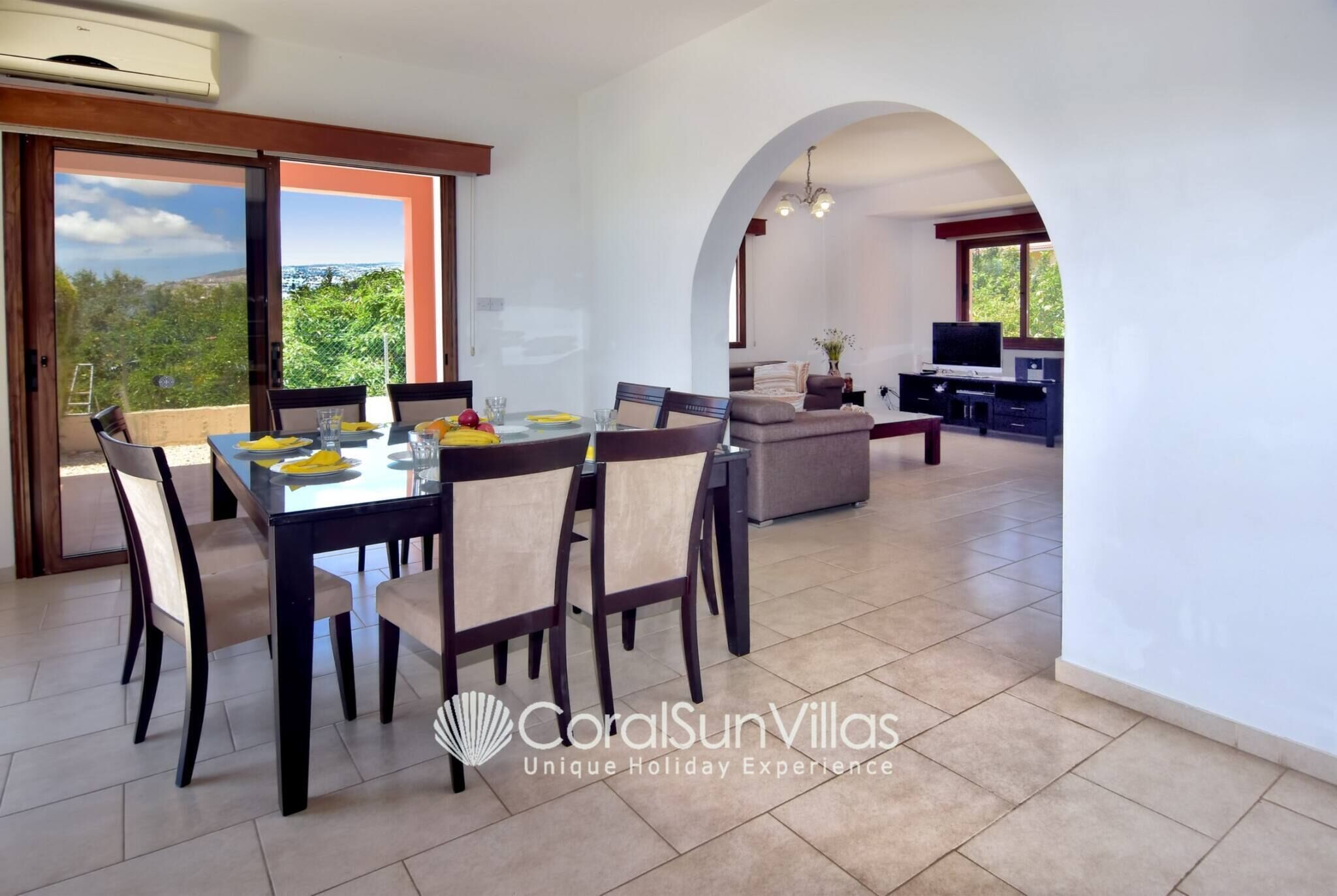 Villa, 4 Bedrooms, Smoking, Private Pool | Dining