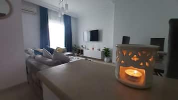 Apartamento, 2 quartos, acessível, sacada | Opções para refeição