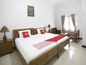 Suite | Escritorio, wifi gratis y ropa de cama 