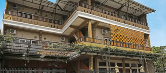 Collection O 91449 Griya Ampenan Residence