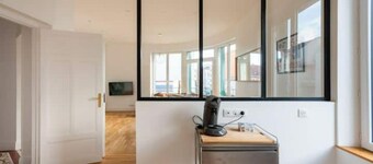 New, Downtown, Double Garage, Netflix