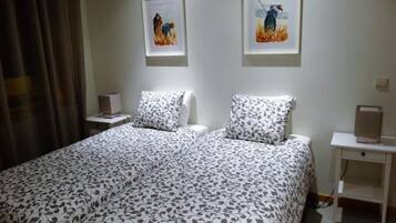 2 chambres, fer et planche Ă repasser, lit parapluie, Wi-Fi gratuit