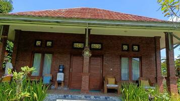 Kamar Double atau Twin Standar | Pemandangan dari kamar