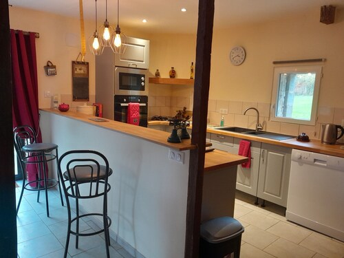 Charming detached country cottage